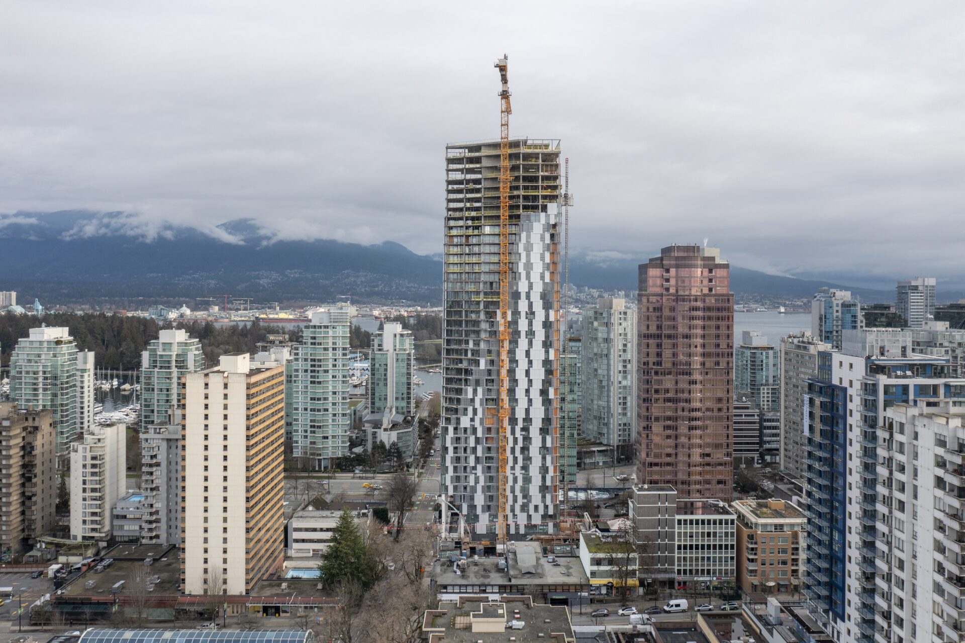 1568 Alberni Residential Tower - Graham Construction & Engineering Inc