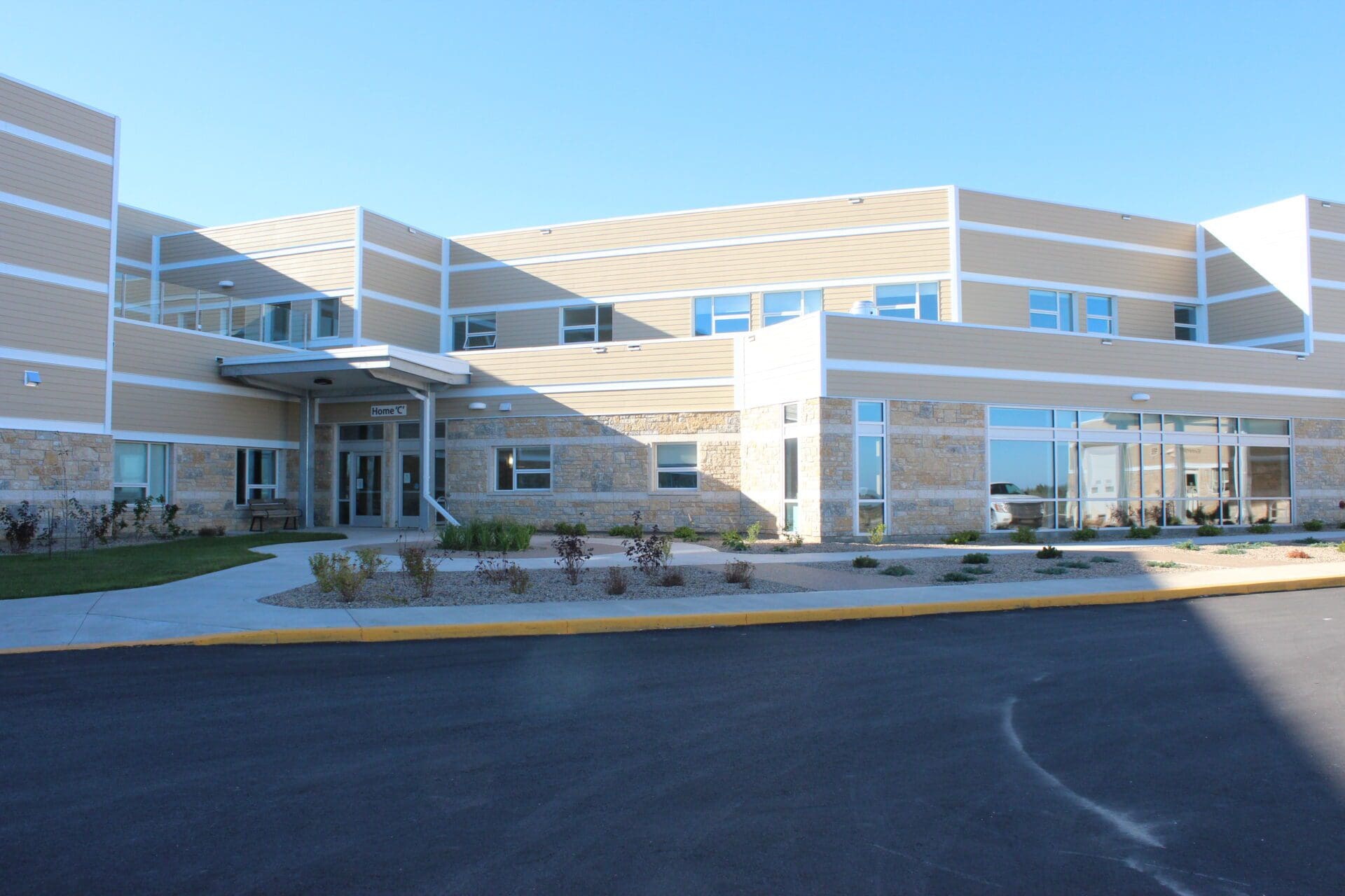 Parkland Integrated Health Centre Graham Construction Engineering Inc